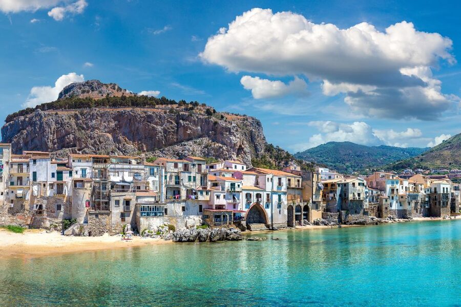 From Palermo: Monreale and Cefalù Half-Day Trip - Drivers and Hosts: The “Small Things” That Make the Day Smooth