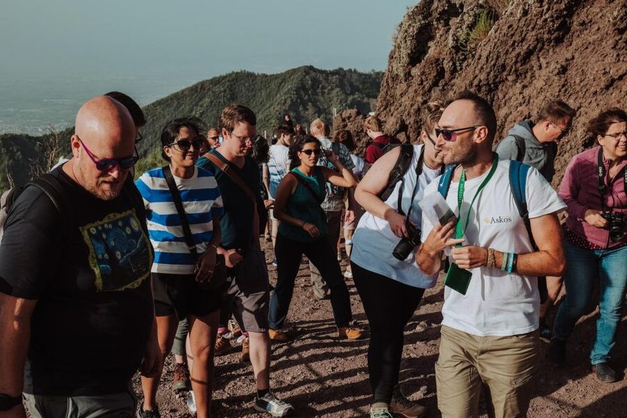 From Pompeii: Mount Vesuvius Guided Tour with Transfer - Skip-the-line entry and the 3-hour plan that keeps you from rushing