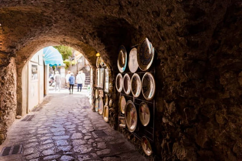 From Pompeii/Vico Equense: Amalfi, Positano, & Ravello Tour - From Pompeii or Vico Equense to the boat: pickups that set the tone