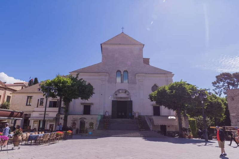 From Pompeii/Vico Equense: Amalfi, Positano, & Ravello Tour - Positano on foot for one hour: colors, coffee, and the main streets