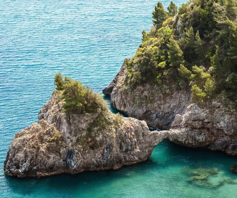 From Positano: Amalfi Coast Boat Tour with Swimming Stop - Drinks, music, and those little extras that set the mood