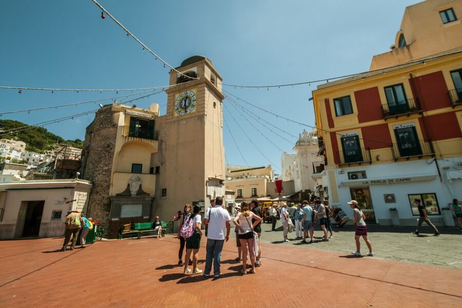 From Rome: Capri Guided Day Trip with Blue Grotto - The long coach ride through Italy’s in-between places