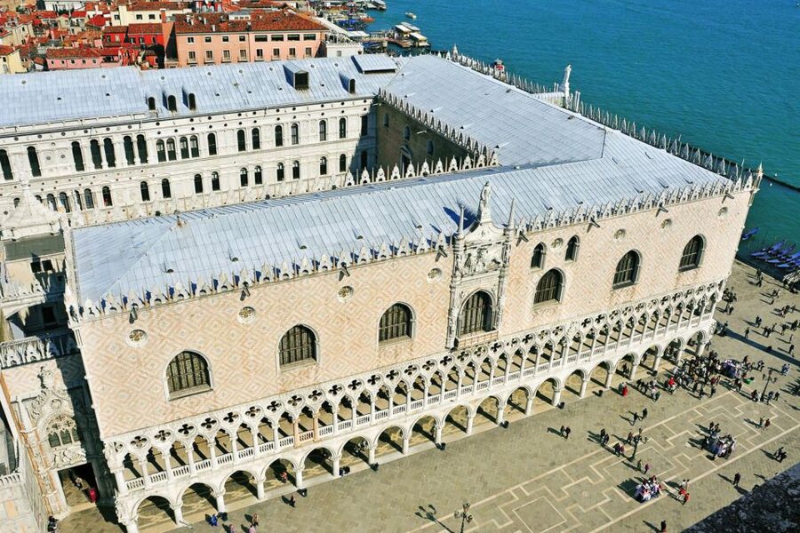 From Rome: Day Trip to Venice by High-Speed Train - The train ride: comfortable, fast, and heavily time-managed