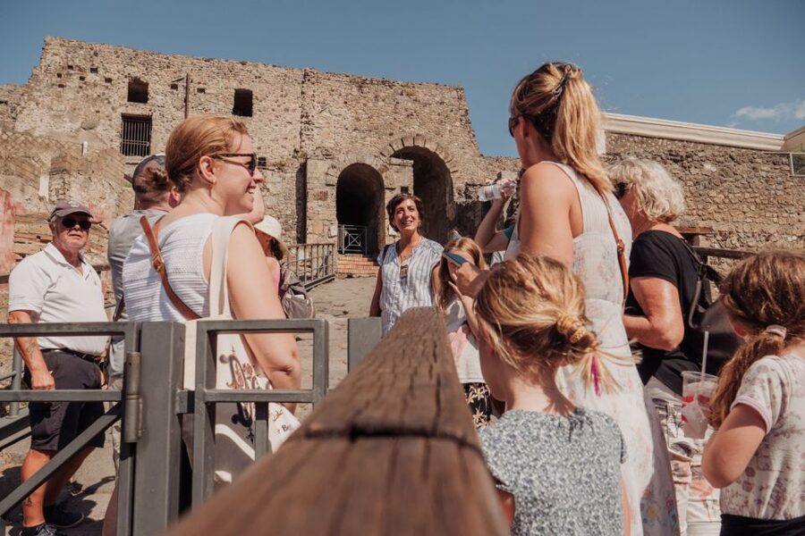From Rome: Pompeii and Herculaneum by High-Speed Train - Pompeii: big-city streets, the plaster casts, and the human scale
