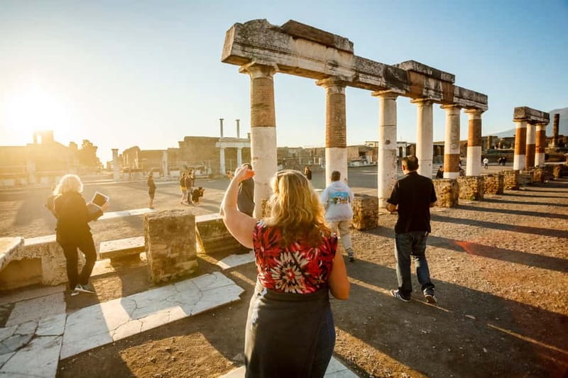 From Rome: Pompeii and Vesuvio Guided Day Trip with Lunch - The Coral and Cameo Stop: A Scheduled Detour You Should Prep For