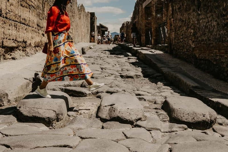 From Rome: Pompeii Ruins Tour with Expert Guide & Fast Train - High-speed rail from Roma Termini, then Pompeii