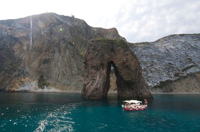 From Rome: Ponza Island Day Trip with Boat Excursion - From Rome to Ponza: why this boat day feels special