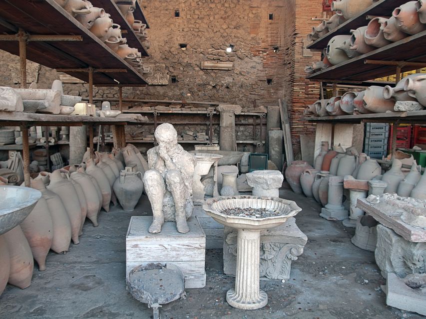 From Salerno: Vesuvius & Pompeii with audioguide - Where to meet in Salerno, and how to avoid the “where is the bus?” moment