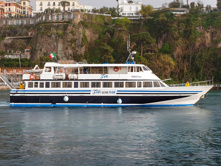 From Sorrento: Positano and Amalfi Day Cruise - Boat Ride Reality Check: Seating, Heat, and Onboard Drinks