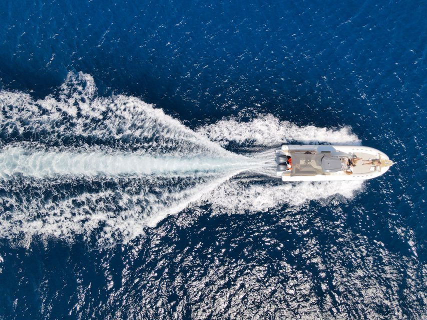 From Trapani: Egadi Islands Favignana & Levanzo Cruise - Camera segreta and Levanzo: breaking up the day with variety