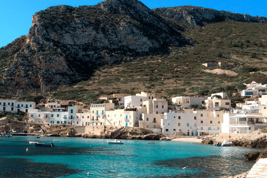 From Trapani: Favignana and Levanzo Egadi Island Day Cruise - Open Bar All Day: How the Drinks Work With the Swim Schedule