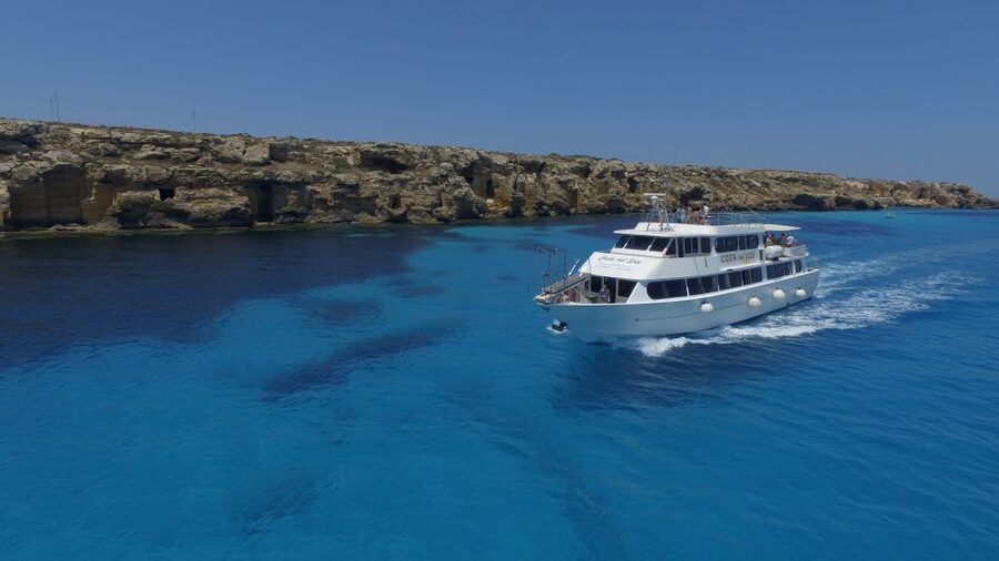 From Trapani: Favignana and Levanzo Mini Cruise with Lunch - The coastline cruise: Cala Rossa, Bue Marino, Scalo Cavallo