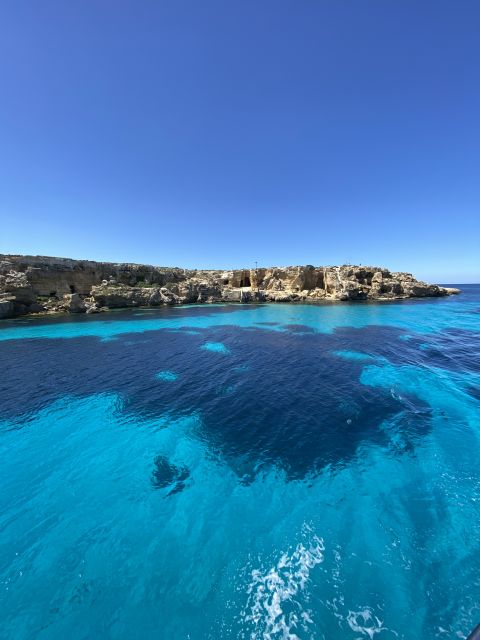From Trapani: Favignana and Levanzo Mini Cruise with Lunch - Faraglione and sea stacks: why the best views are never on land