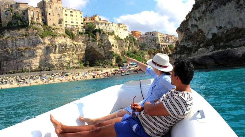 From Tropea: Capo Vaticano Boat Tour with Aperitif - Entering the Tropea vibe from the water