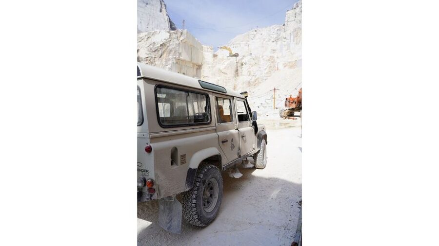 From Tuscany Carrara: Marble Quarries Tour by Jeep - Miseglia Valley panoramic photos: short stop, big payoff