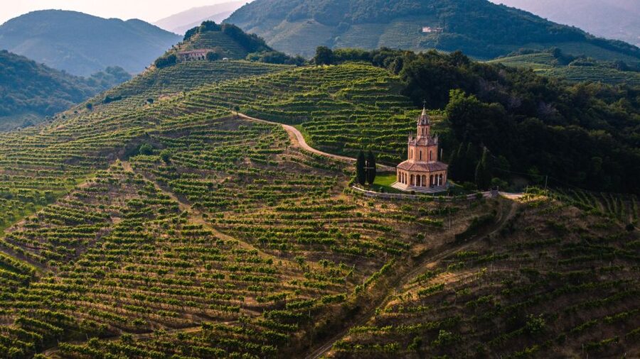 From Venice: Dolomites and Prosecco Hills Day Trip with Wine - Why This Dolomites and Prosecco Hills Day Trip Works from Venice