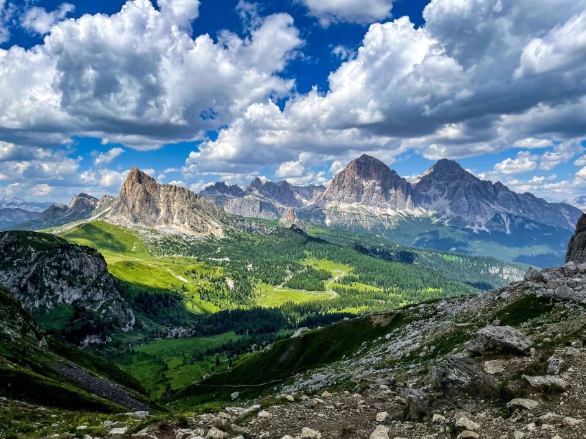 From Venice: Dolomites Day Trip - Auronzo Lake and the Dam: Quick Photos, Big Impact