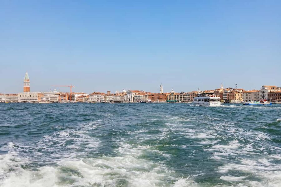 From Venice: Murano & Burano Guided Tour by Private Boat - Stop 1 to Murano: Glassblowing at the Factory Level