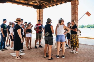 Murano & Burano Guided Tour by Private Boat