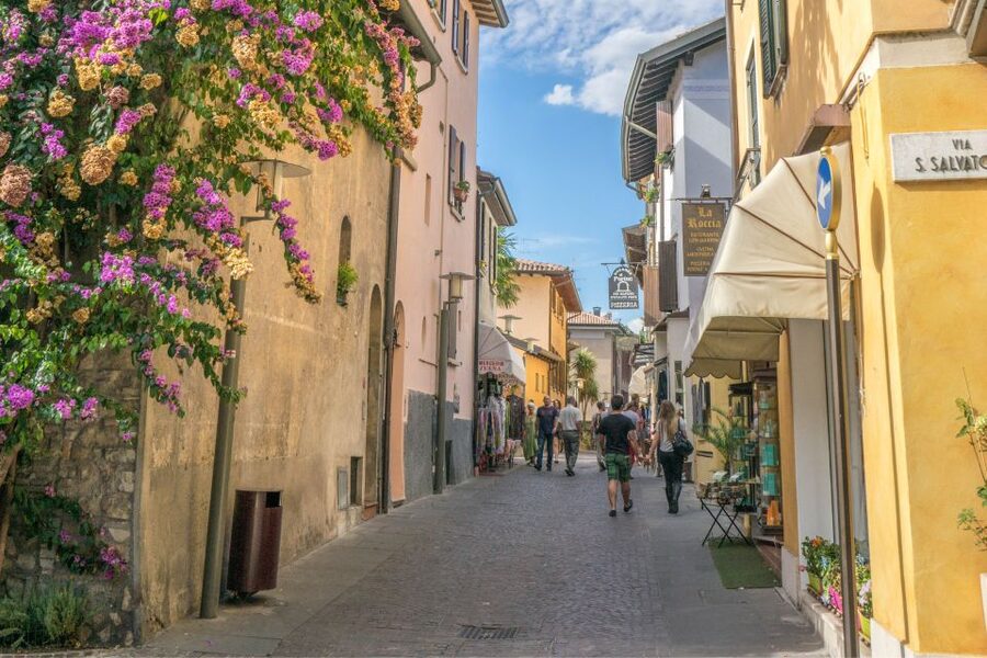 From Verona: Day tour to Lake Garda, Sirmione and Borghetto - Price and What You Actually Get for $130.28