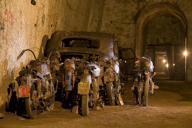 Galleria Borbonica Entrance Ticket in Standard Route - Meeting point and entrances: Vico del Grottone vs Via Morelli