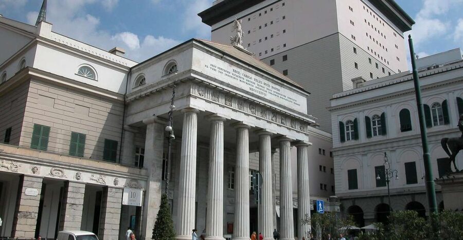 Genoa: 2-Hour Guided Walking Tour of the Historical Center - Genoa’s Old Town, made readable in 2 hours