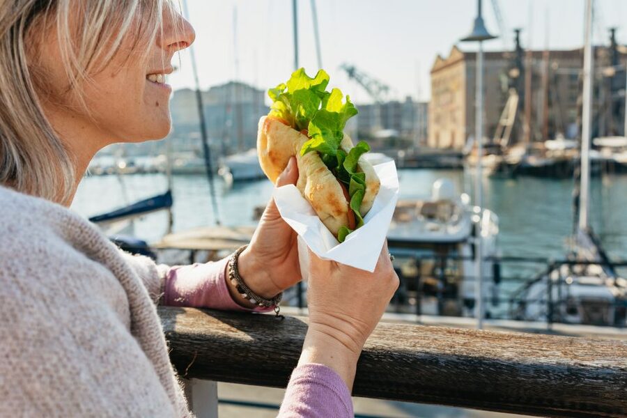 Genoa: Aquarium of Genoa with Lunch - Getting there at Ponte Spinola: simple directions, real timing