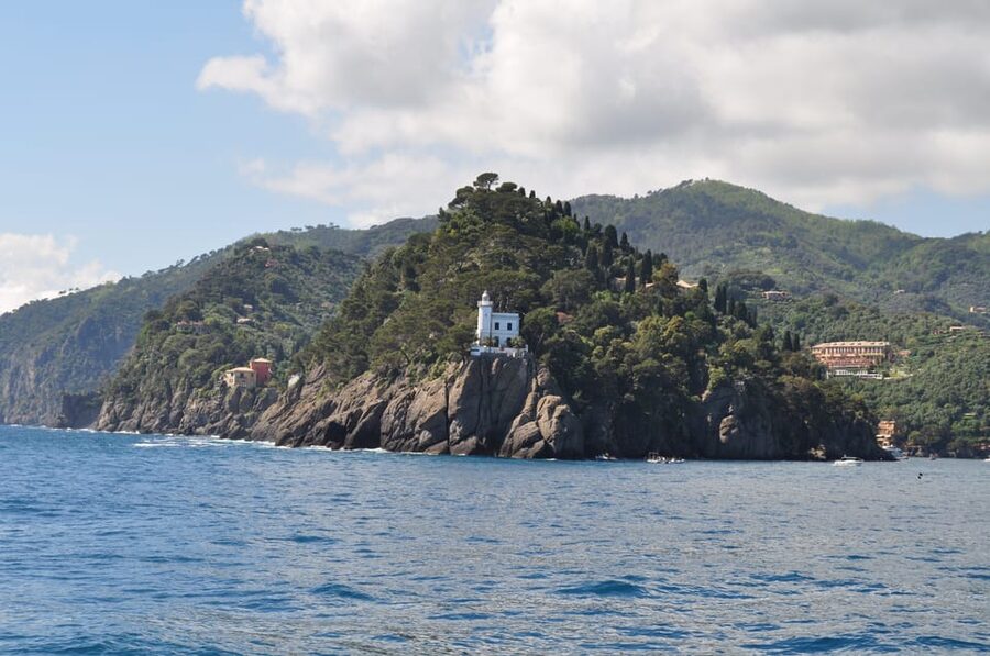 Genoa: Half-Day Tour to Portofino - Starting in Genoa: the dock scene at Via alla Calata Mandraccio