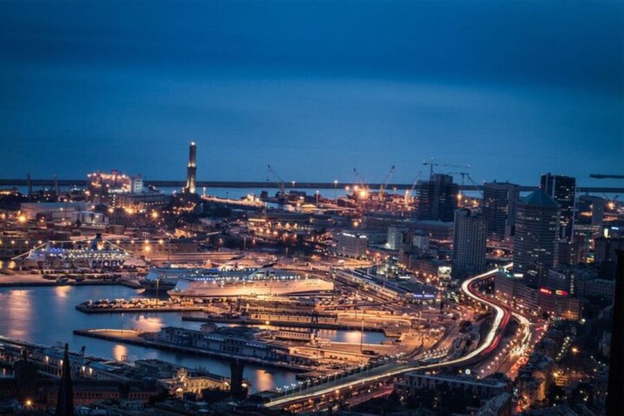 Genoa: Private City Tour with a Local Guide - Hotel pickup and meeting logistics that can save you stress