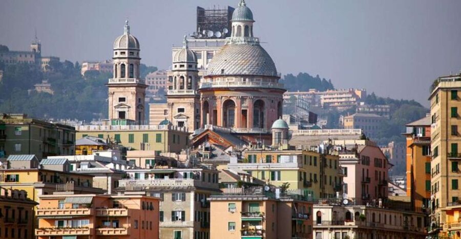 Genoa: Private City Tour with a Local Guide - Private and customizable means you steer, not just follow