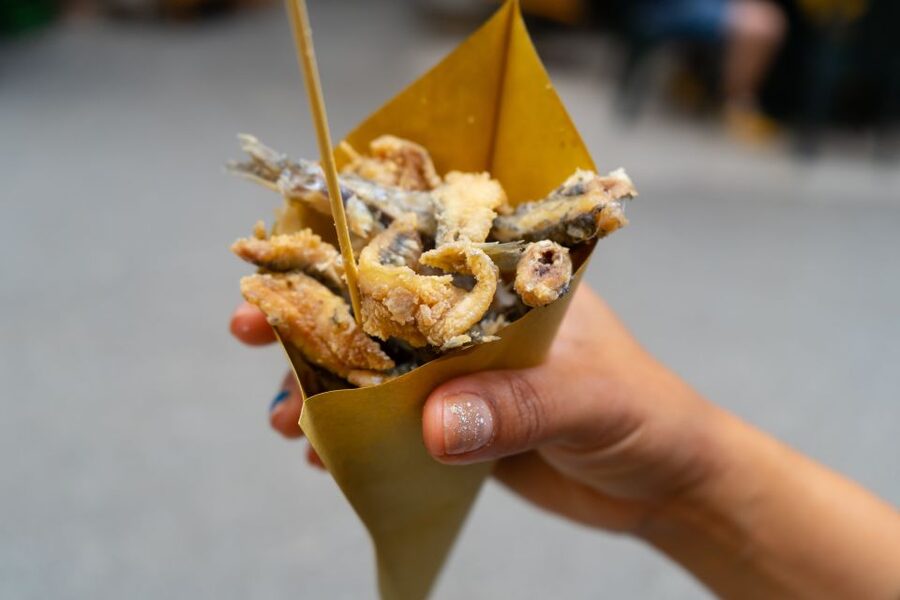 Genoa: The Ultimate Traditional Food and Drinks Tour - Where You Meet: Neptune Galleon and Molo Ponte Calvi