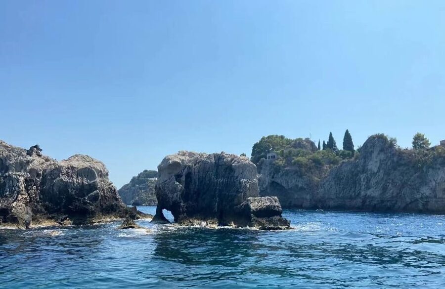 Giardini Naxos: Isola Bella and Grottos Cruise with Aperitif - Key things I’d watch for