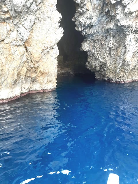 Giardini Naxos: Isola Bella and Grottos Cruise with Aperitif - Isola Bella Marine Park Swim Plus Aperitif: The Sweet Spot