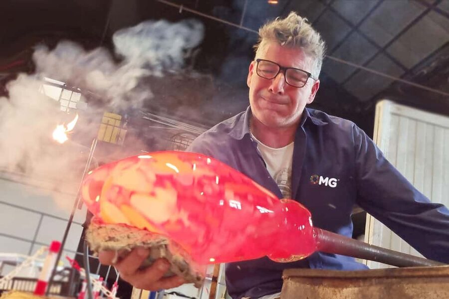 Glass Blowing Show Visit Murano Glass Factory & Showroom OMG - Key things I’d plan around