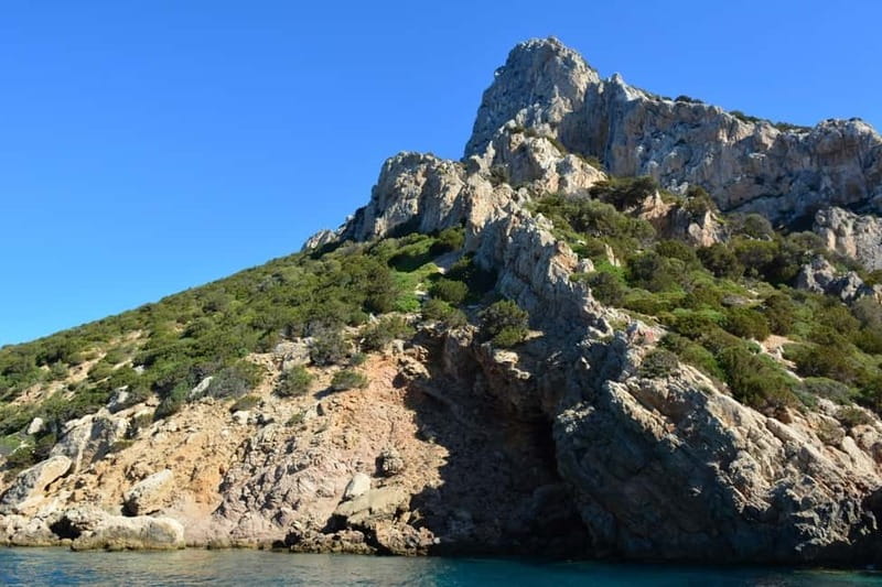 Golfo Aranci: Tavolara and Molara Snorkeling Dinghy Tour - Why this snorkel outing works so well from Golfo Aranci