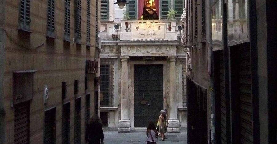 Guided Tour of Rolli Palaces UNESCO Site, Genoa - Meet-up point, small-group pacing, and what 2.5 hours really means