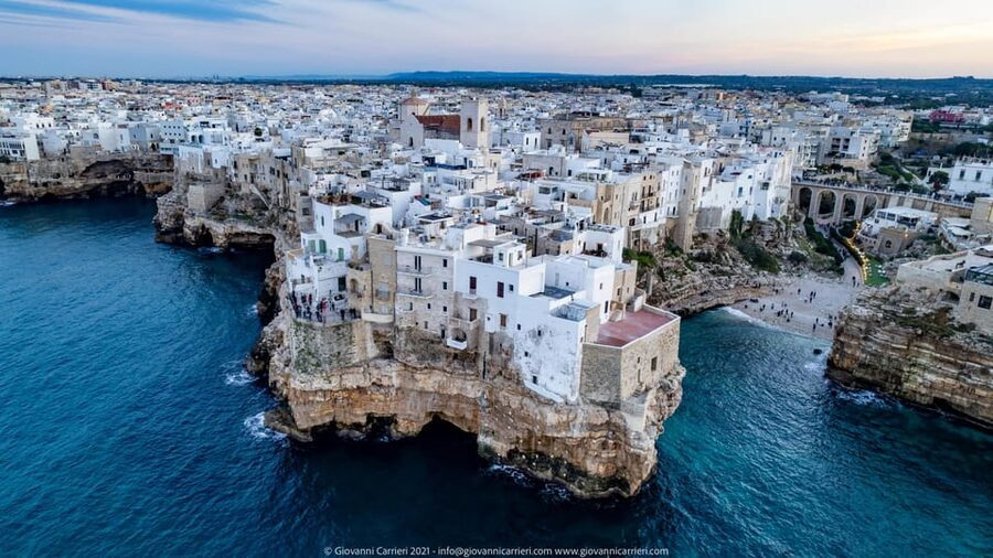 Itria Valley: Polignano, Ostuni, and Locorotondo, from Bari - The Self-Guided System: Brochure, Digital Tips, and Real Timing
