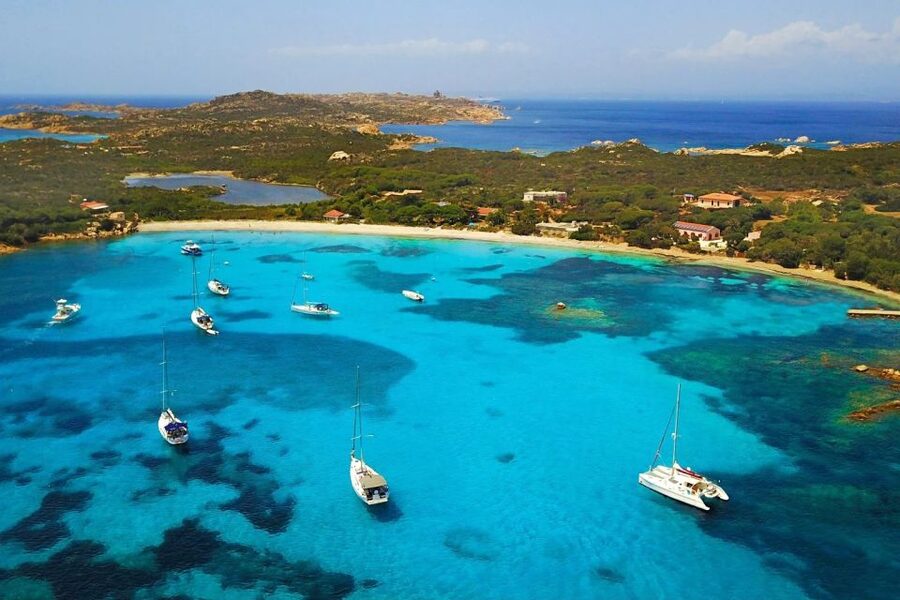 La Maddalena: Caprera,Spargi,Budelli & Santa Maria Boat Tour - Santa Maria: The Lunch Break That Keeps the Day Real