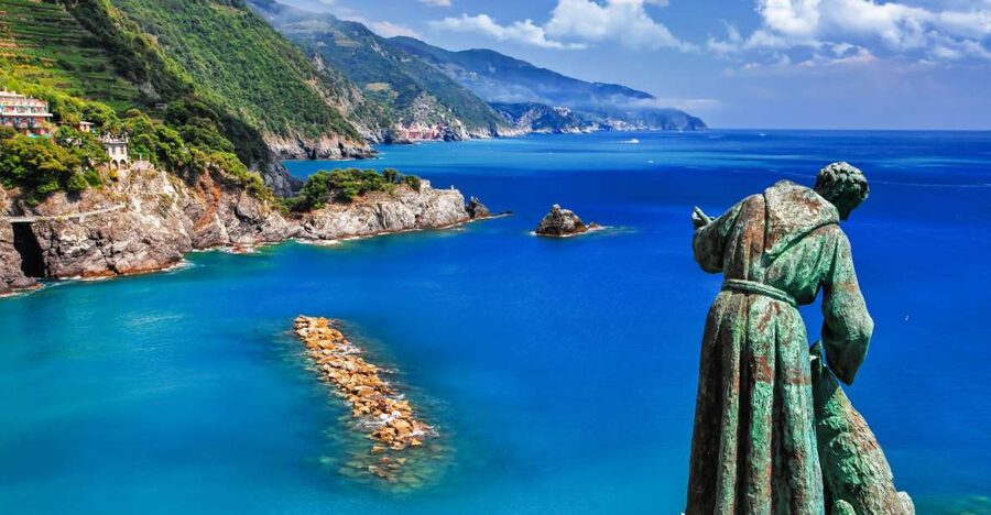 La Spezia: Cinque Terre Tour by Boat - Starting from La Spezia on the Lord Byron