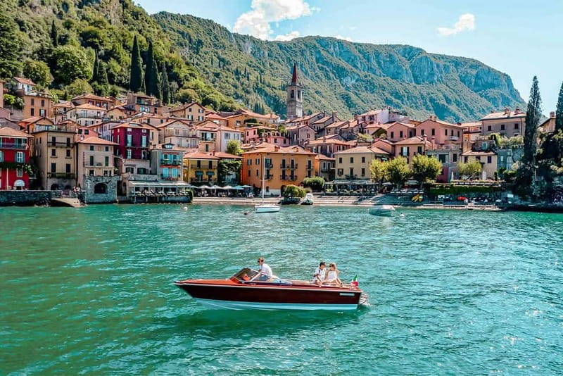 Lake Como: Classic Boat Private Tour - Key highlights to know before you go