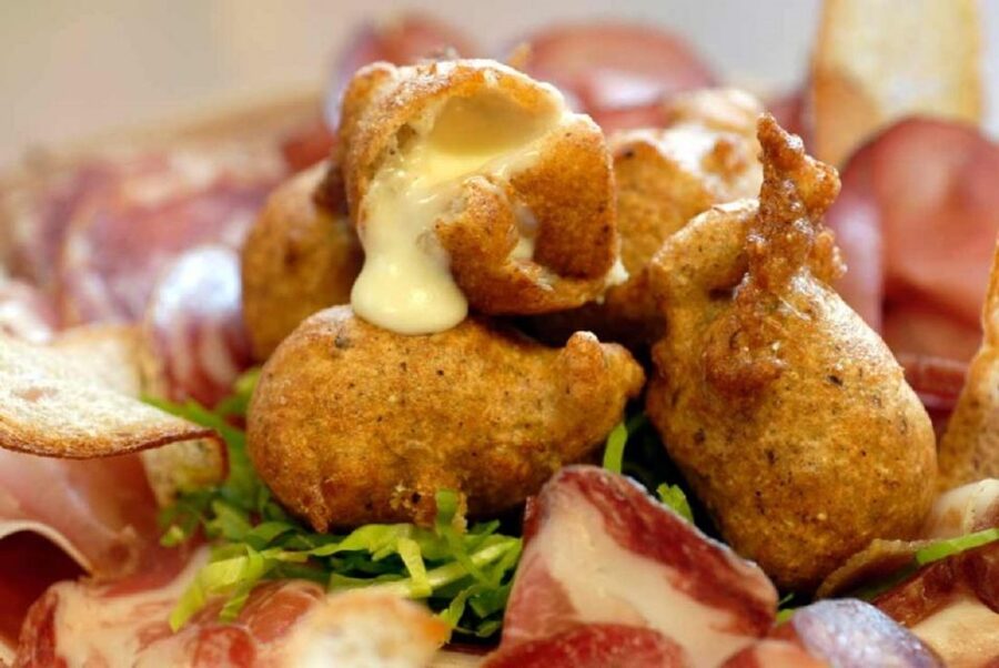 Lake Como: Food Walking Tour - Key things that make this Como food walk worth it