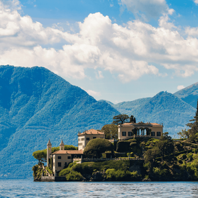 Lake Como: Villa del Balbianello Gardens with Ferry Tickets - The ferry ride: scenic, sometimes crowded, and very Como