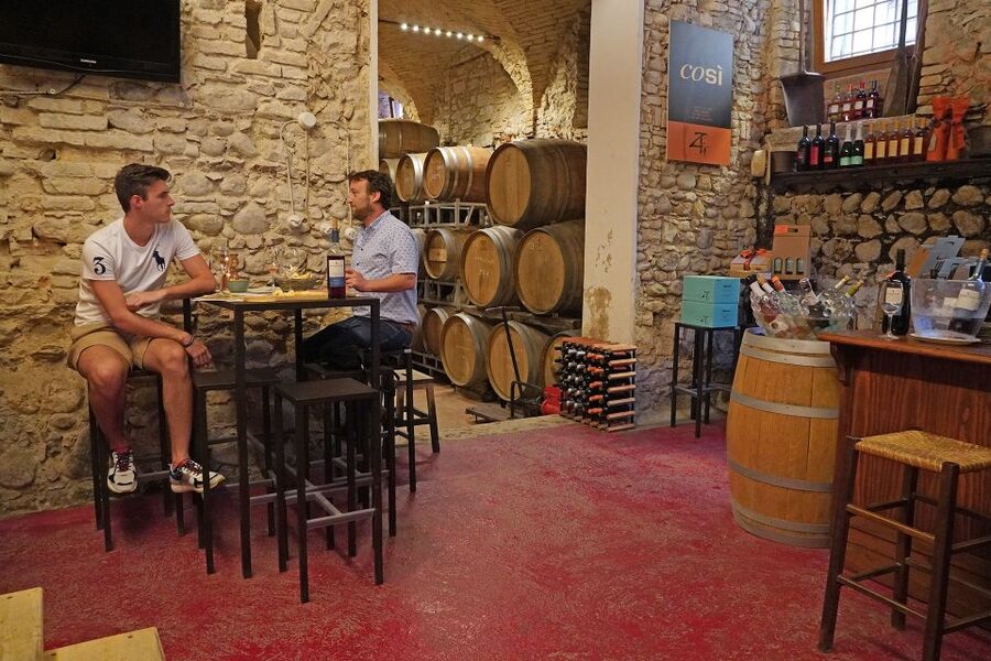 Lazise: Historical Center Wine Tasting Tour - Logistics That Affect Your Enjoyment (Without Making It Complicated)