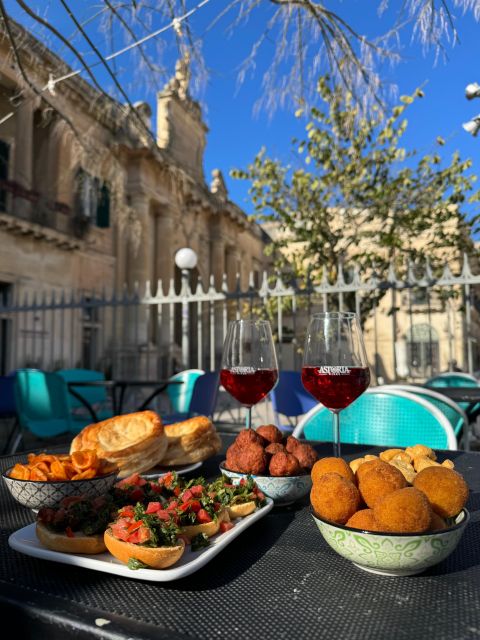 Lecce: Guided Street Food Walking Tour with Food and Wine - Basilica of Santa Croce: your best façade photo moment