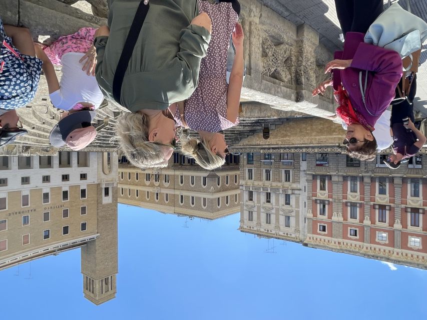 Lecce: Street Food Tasting and Sightseeing Tour - Starting at Porta San Biagio, then walking into Lecce’s rhythm