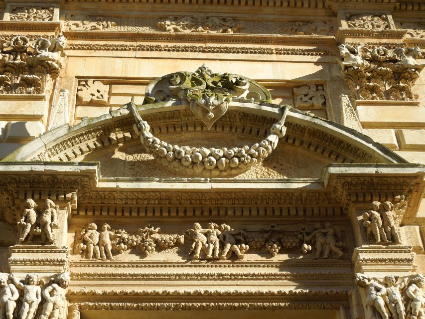 Lecce: Street Food Tasting and Sightseeing Tour - Piazza Sant’Oronzo: Via Appia, the she-wolf, and the Clock of Wonders