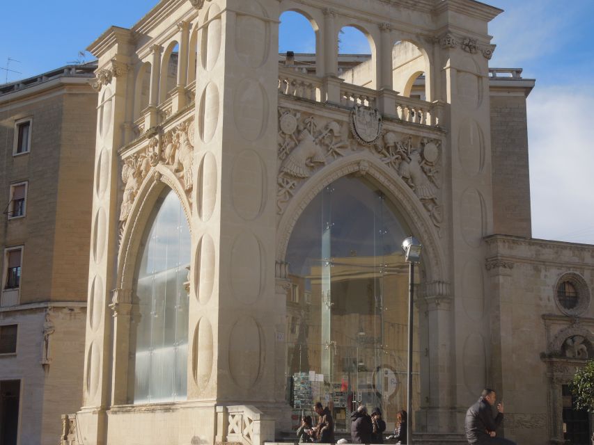 Lecce: Street Food Tasting and Sightseeing Tour - The Salento street food tastings that build a real meal