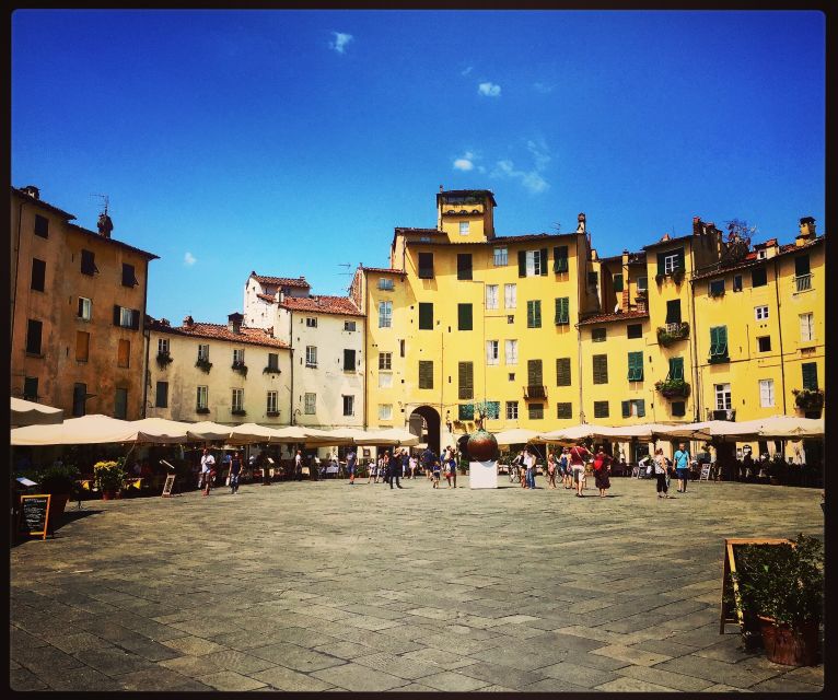 Lucca: 2-Hour City Center Walking Tour - What the tour feels like on the ground (pace, group size, and your best timing)