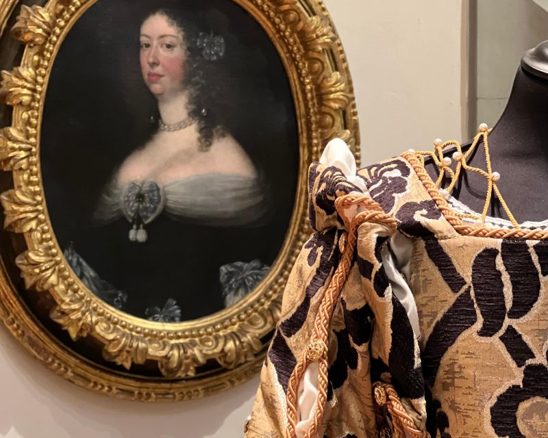 Medici Dynasty History Museum Ticket - Languages, host support, and what that means for your visit