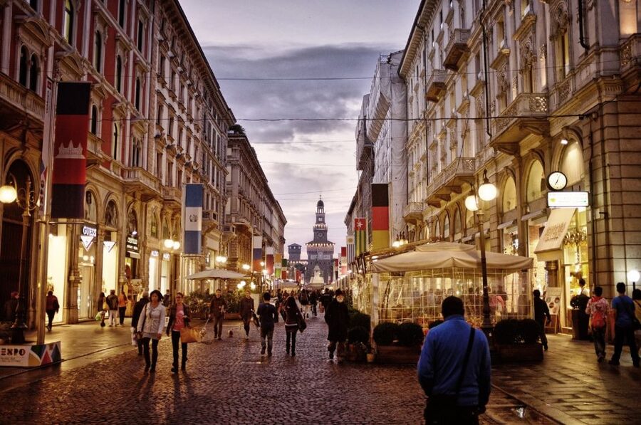Milan by Night 2-Hour Walking Tour - Price and value: is $52 per person fair for 2 hours?